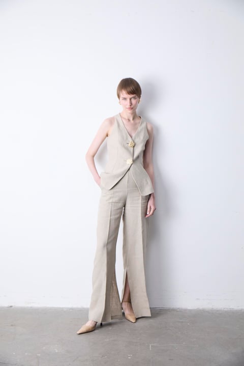 Conjunto Olivia – Colete Elegante + Calça de Linho